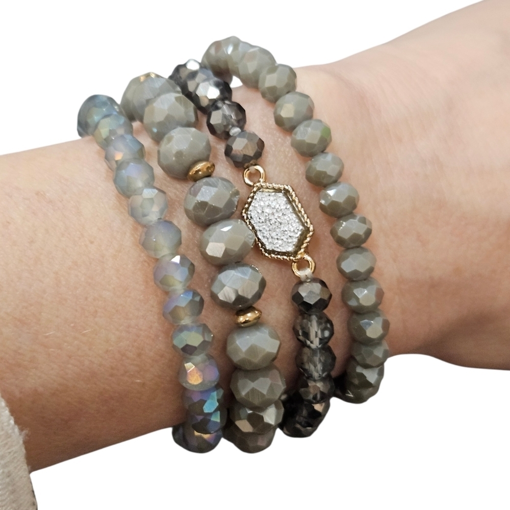 NEW Gray & Silver Beaded 4-Piece Bracelet Set